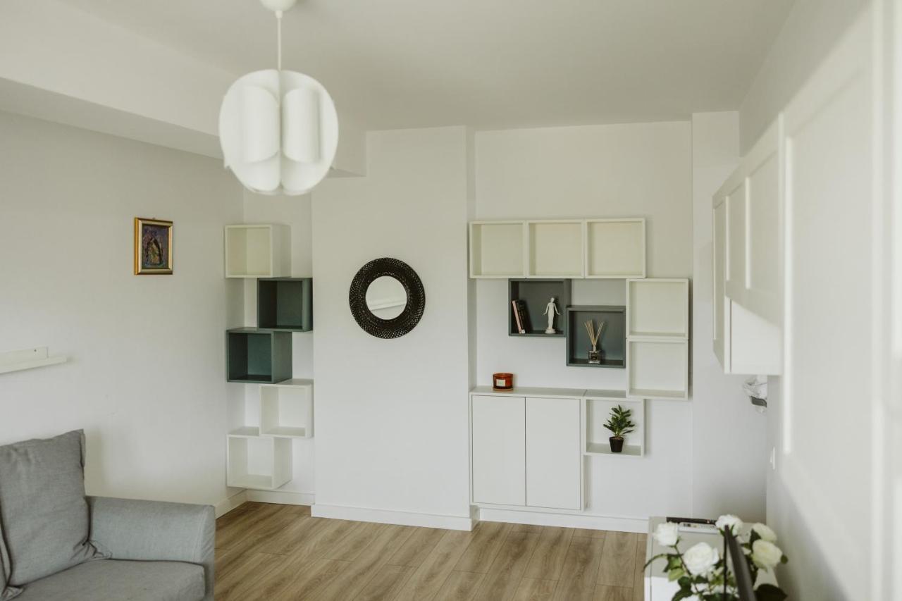 Pure Apartment Бухарест Екстер'єр фото