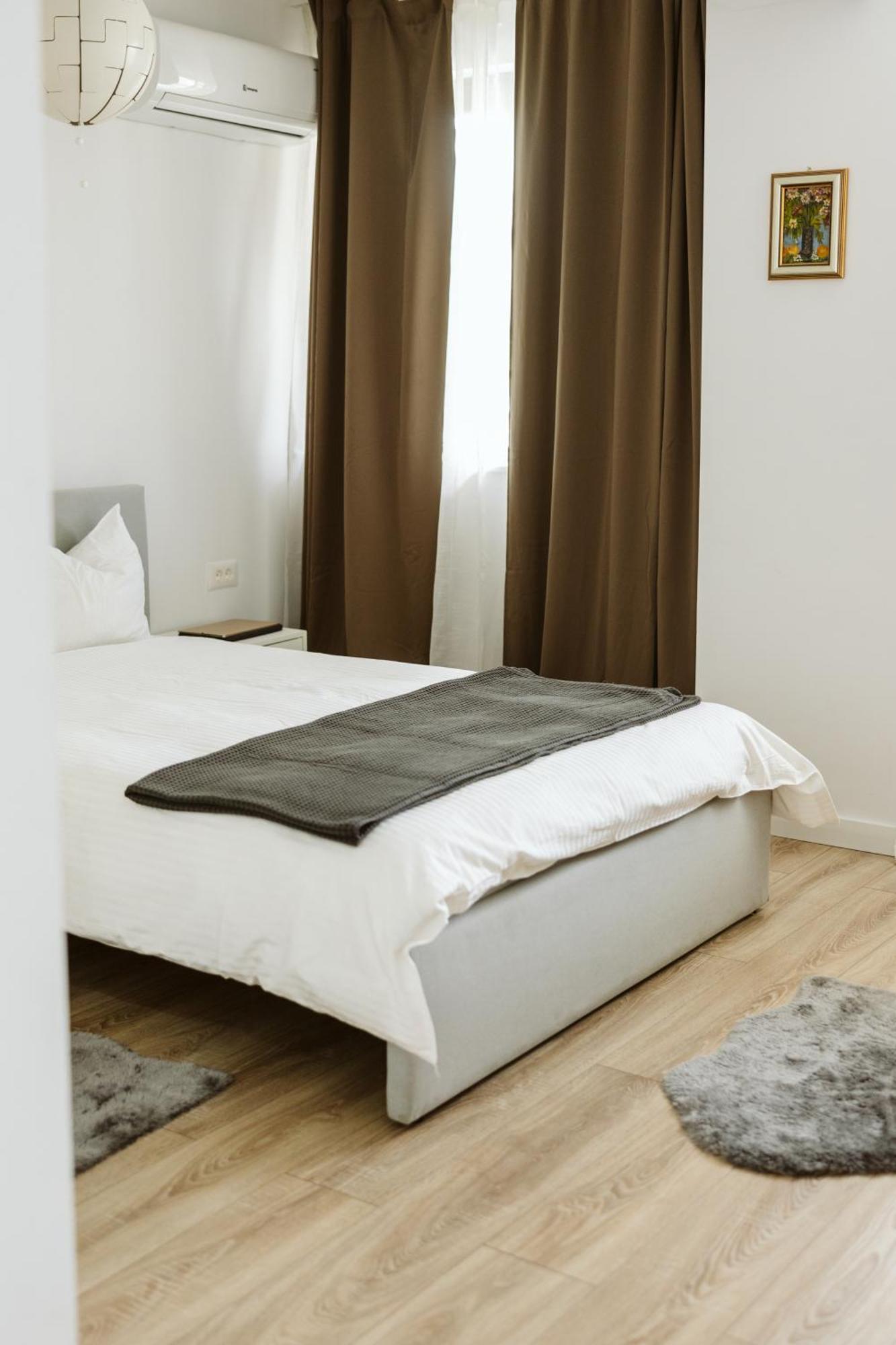 Pure Apartment Бухарест Екстер'єр фото